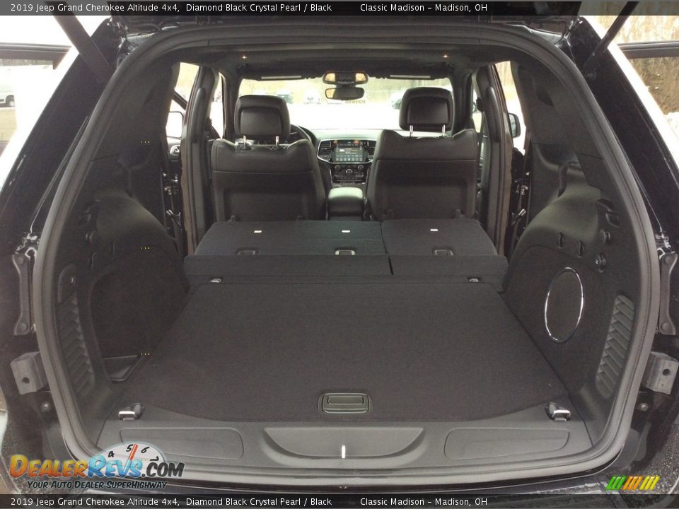 2019 Jeep Grand Cherokee Altitude 4x4 Diamond Black Crystal Pearl / Black Photo #20