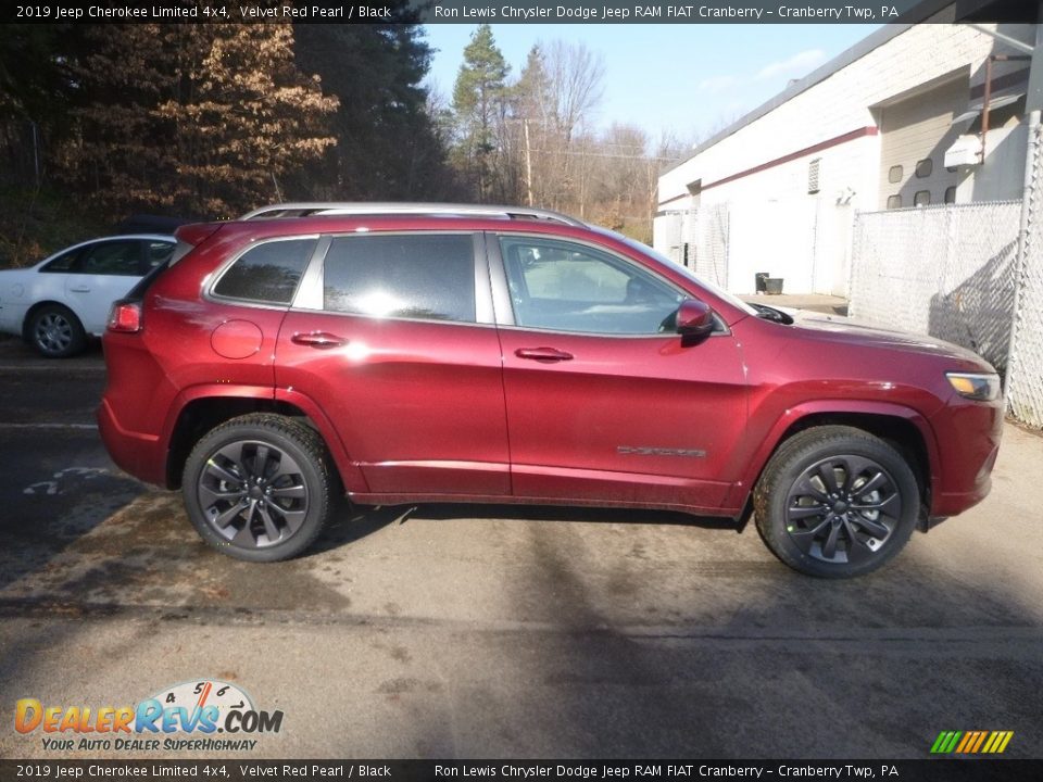 2019 Jeep Cherokee Limited 4x4 Velvet Red Pearl / Black Photo #4