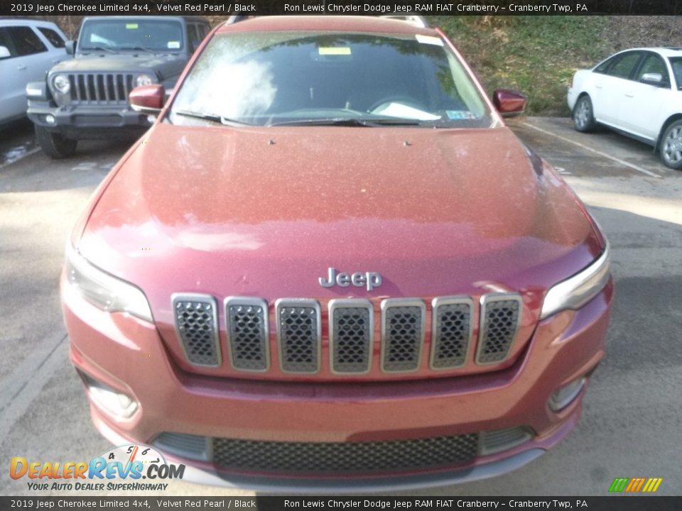 2019 Jeep Cherokee Limited 4x4 Velvet Red Pearl / Black Photo #9