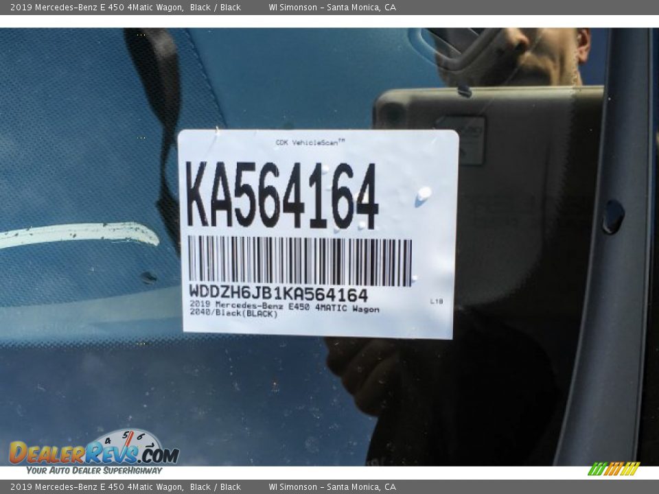 2019 Mercedes-Benz E 450 4Matic Wagon Black / Black Photo #11