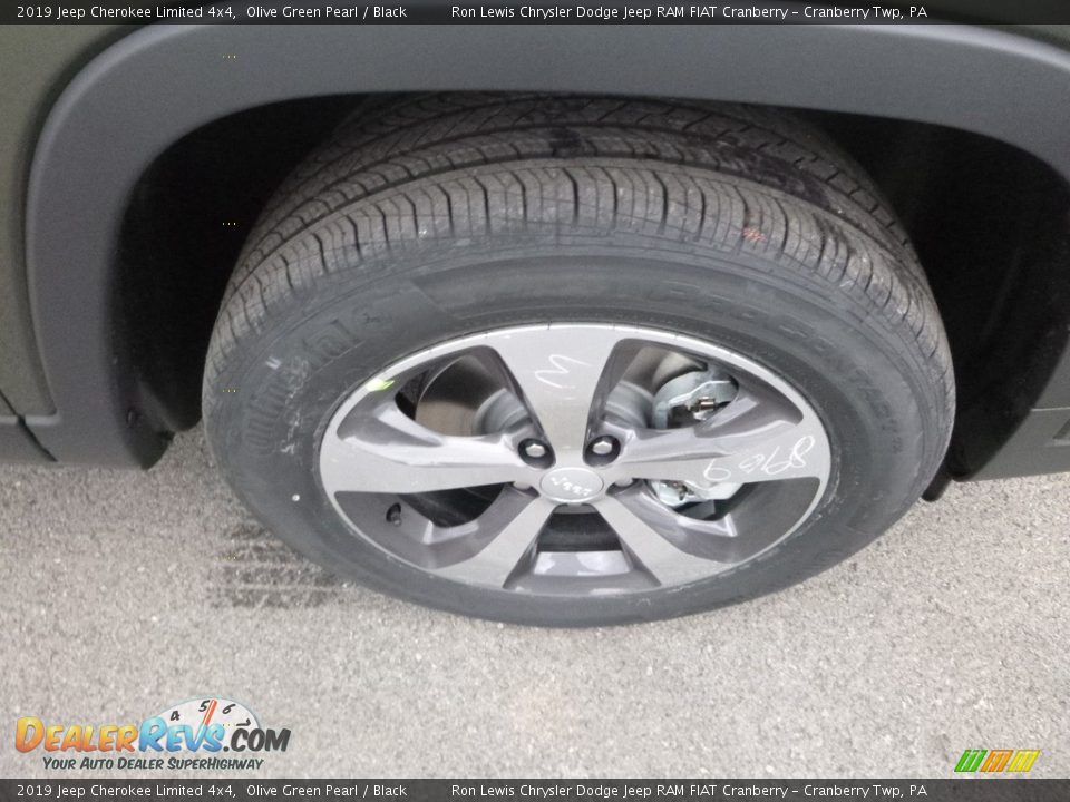 2019 Jeep Cherokee Limited 4x4 Olive Green Pearl / Black Photo #9