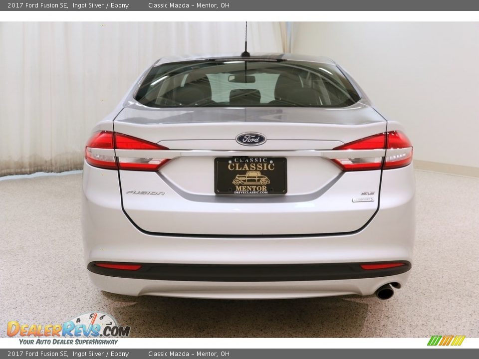 2017 Ford Fusion SE Ingot Silver / Ebony Photo #18