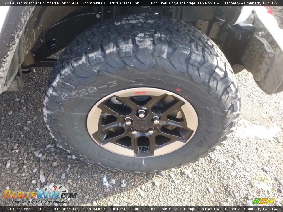 2019 Jeep Wrangler Unlimited Rubicon 4x4 Bright White / Black/Heritage Tan Photo #9