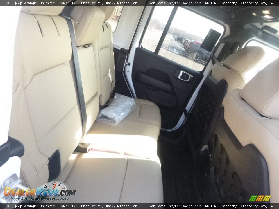 2019 Jeep Wrangler Unlimited Rubicon 4x4 Bright White / Black/Heritage Tan Photo #12