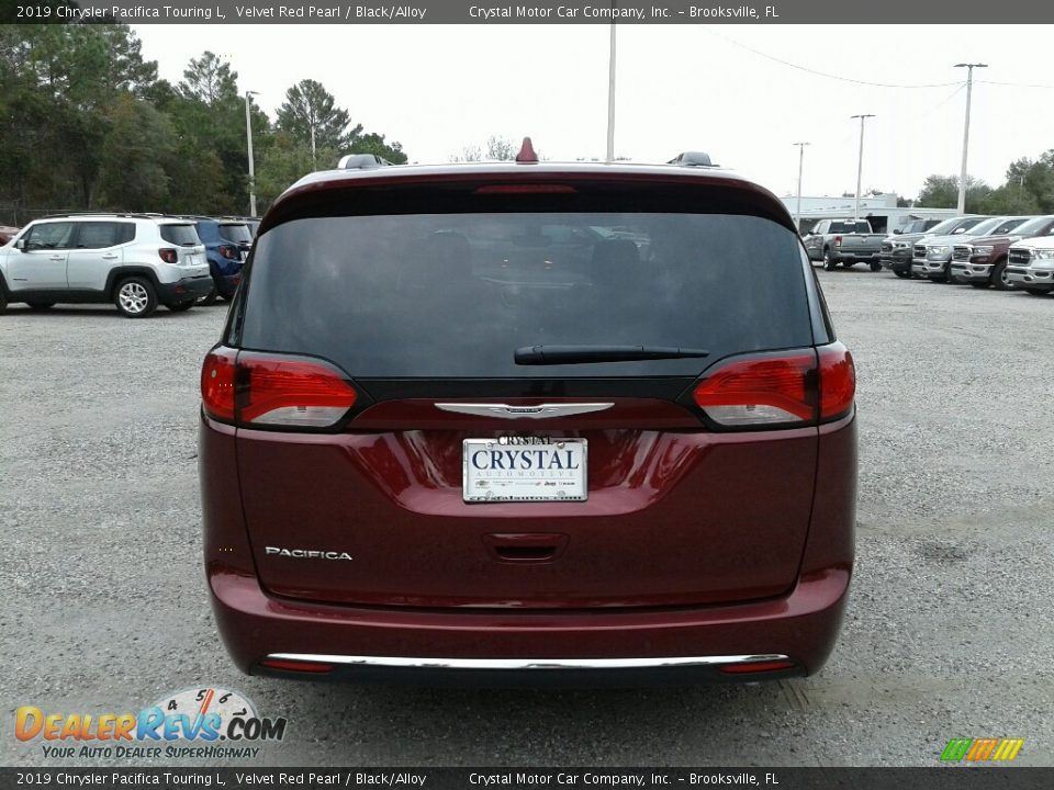 2019 Chrysler Pacifica Touring L Velvet Red Pearl / Black/Alloy Photo #4