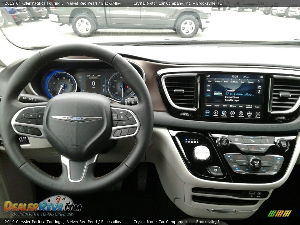 2019 Chrysler Pacifica Touring L Velvet Red Pearl / Black/Alloy Photo #13