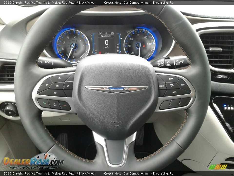 2019 Chrysler Pacifica Touring L Velvet Red Pearl / Black/Alloy Photo #14