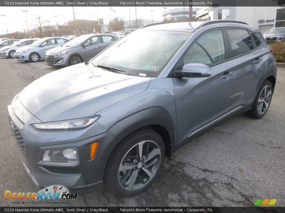 Front 3/4 View of 2019 Hyundai Kona Ultimate AWD Photo #5
