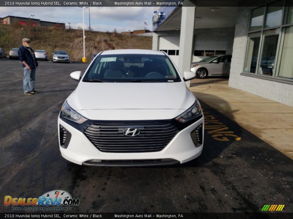 2019 Hyundai Ioniq Hybrid SEL Ceramic White / Black Photo #2