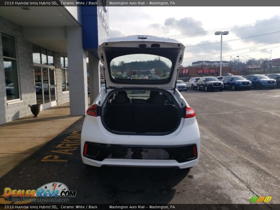 2019 Hyundai Ioniq Hybrid SEL Ceramic White / Black Photo #11