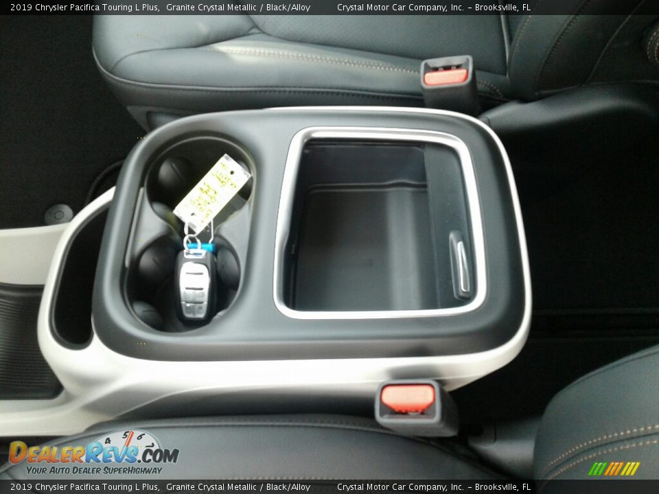 2019 Chrysler Pacifica Touring L Plus Granite Crystal Metallic / Black/Alloy Photo #19