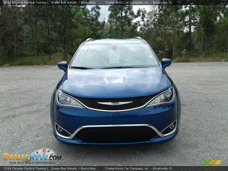 2019 Chrysler Pacifica Touring L Ocean Blue Metallic / Black/Alloy Photo #8