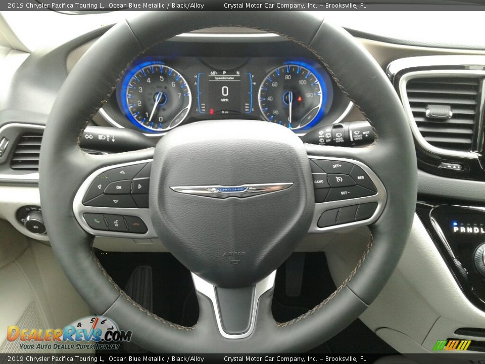 2019 Chrysler Pacifica Touring L Ocean Blue Metallic / Black/Alloy Photo #14