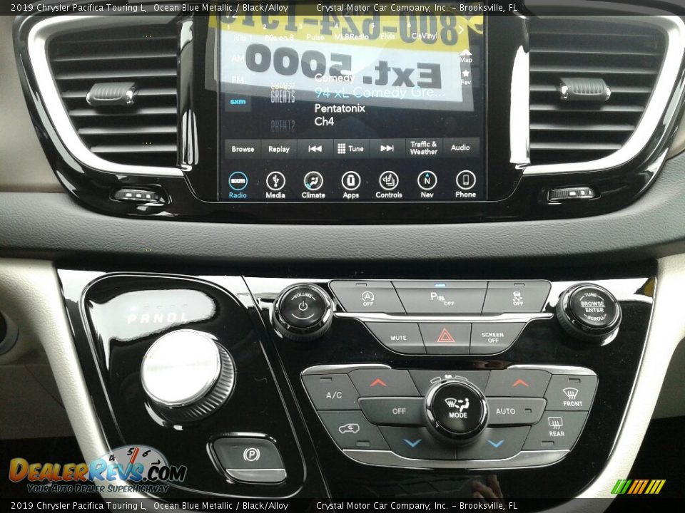 2019 Chrysler Pacifica Touring L Ocean Blue Metallic / Black/Alloy Photo #15