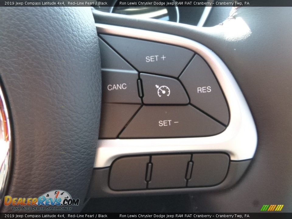 2019 Jeep Compass Latitude 4x4 Red-Line Pearl / Black Photo #18