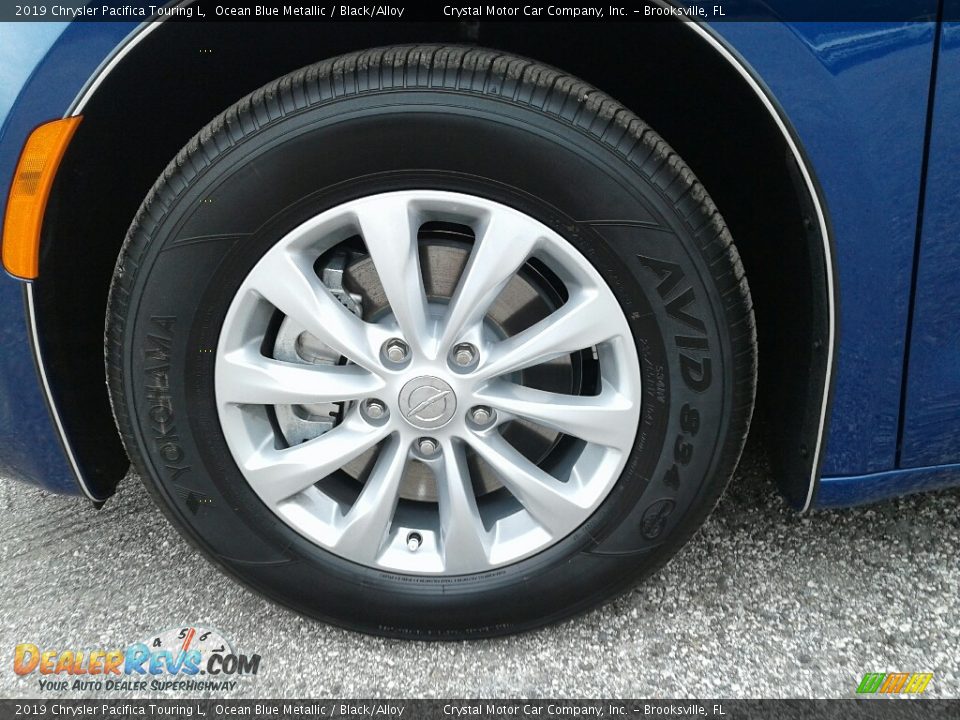 2019 Chrysler Pacifica Touring L Ocean Blue Metallic / Black/Alloy Photo #20