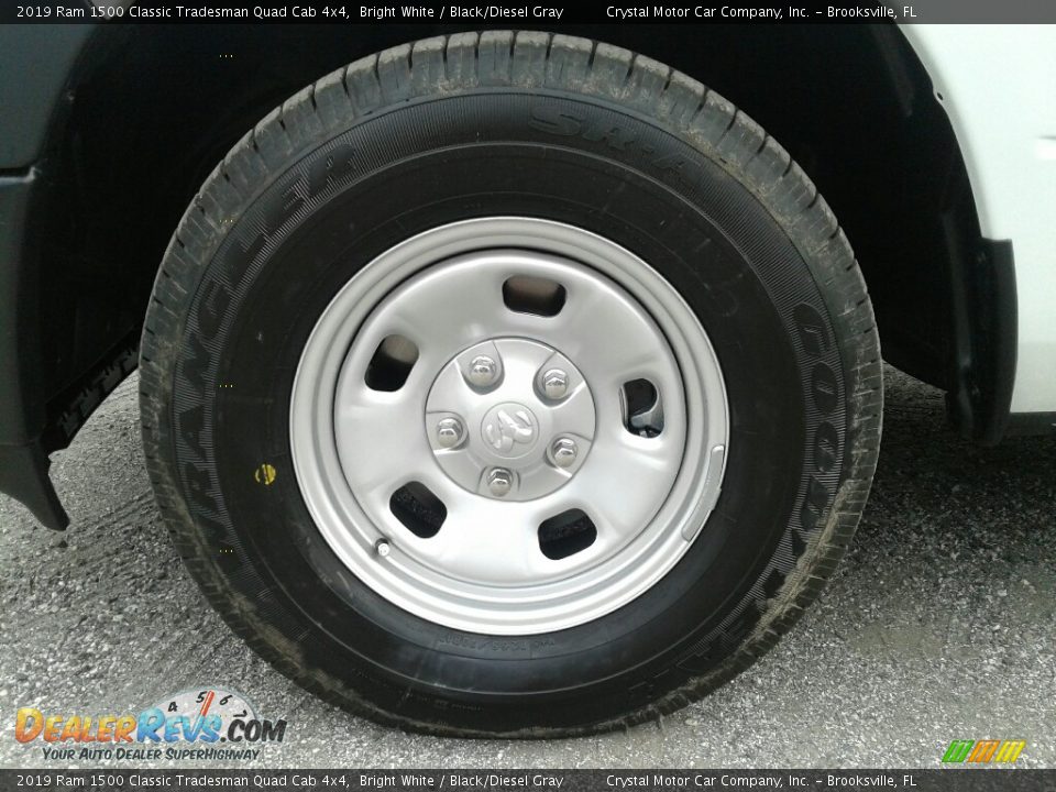2019 Ram 1500 Classic Tradesman Quad Cab 4x4 Bright White / Black/Diesel Gray Photo #20