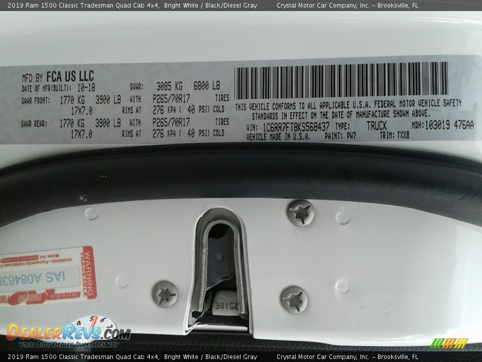 2019 Ram 1500 Classic Tradesman Quad Cab 4x4 Bright White / Black/Diesel Gray Photo #21
