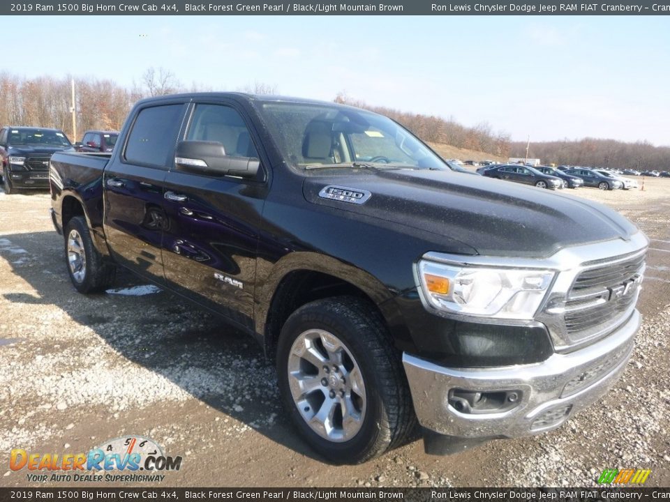 2019 Ram 1500 Big Horn Crew Cab 4x4 Black Forest Green Pearl / Black/Light Mountain Brown Photo #8