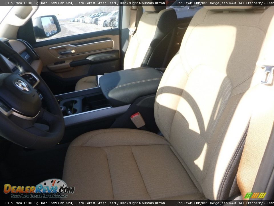 2019 Ram 1500 Big Horn Crew Cab 4x4 Black Forest Green Pearl / Black/Light Mountain Brown Photo #17