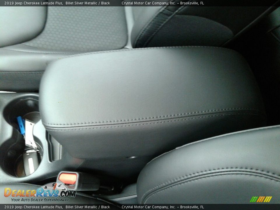 2019 Jeep Cherokee Latitude Plus Billet Silver Metallic / Black Photo #18