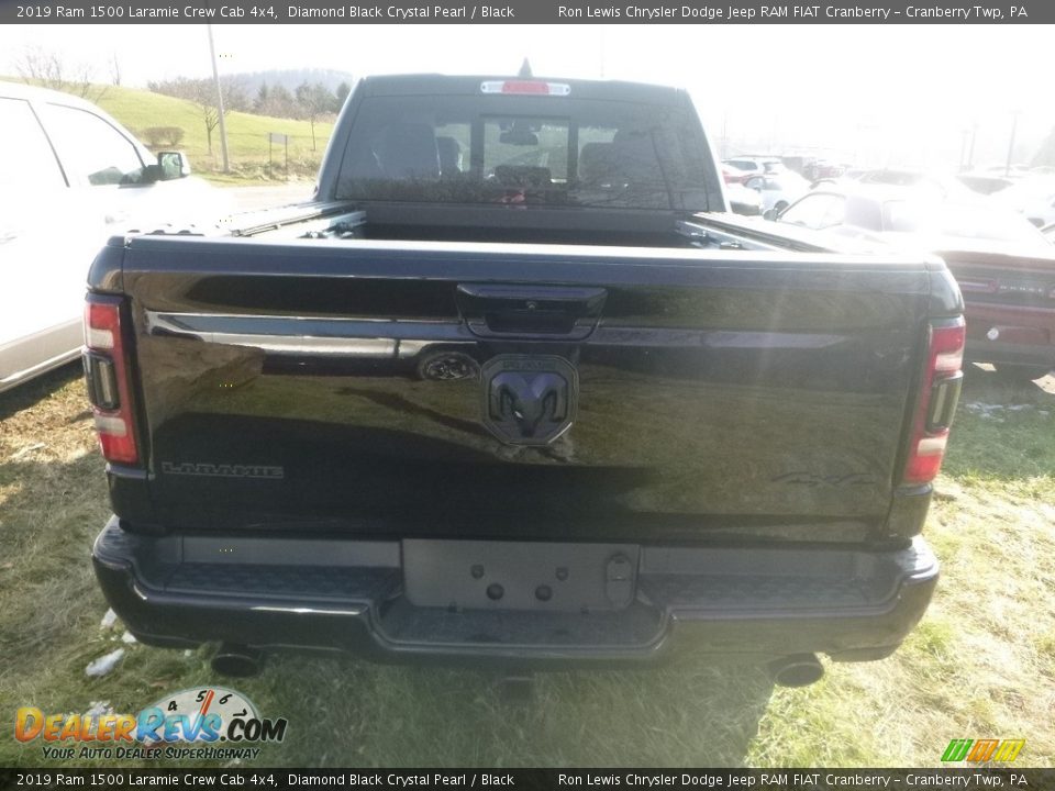 2019 Ram 1500 Laramie Crew Cab 4x4 Diamond Black Crystal Pearl / Black Photo #3