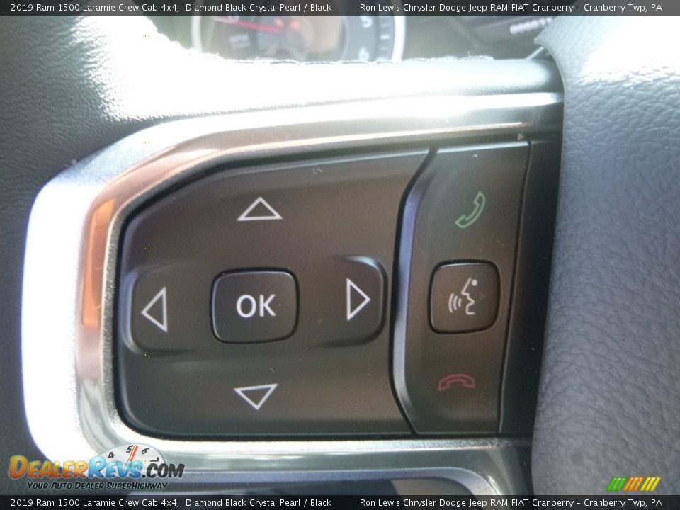 2019 Ram 1500 Laramie Crew Cab 4x4 Diamond Black Crystal Pearl / Black Photo #20