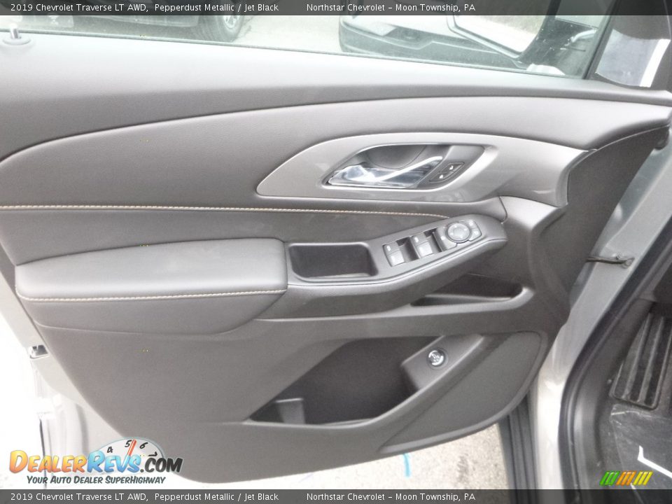 2019 Chevrolet Traverse LT AWD Pepperdust Metallic / Jet Black Photo #15