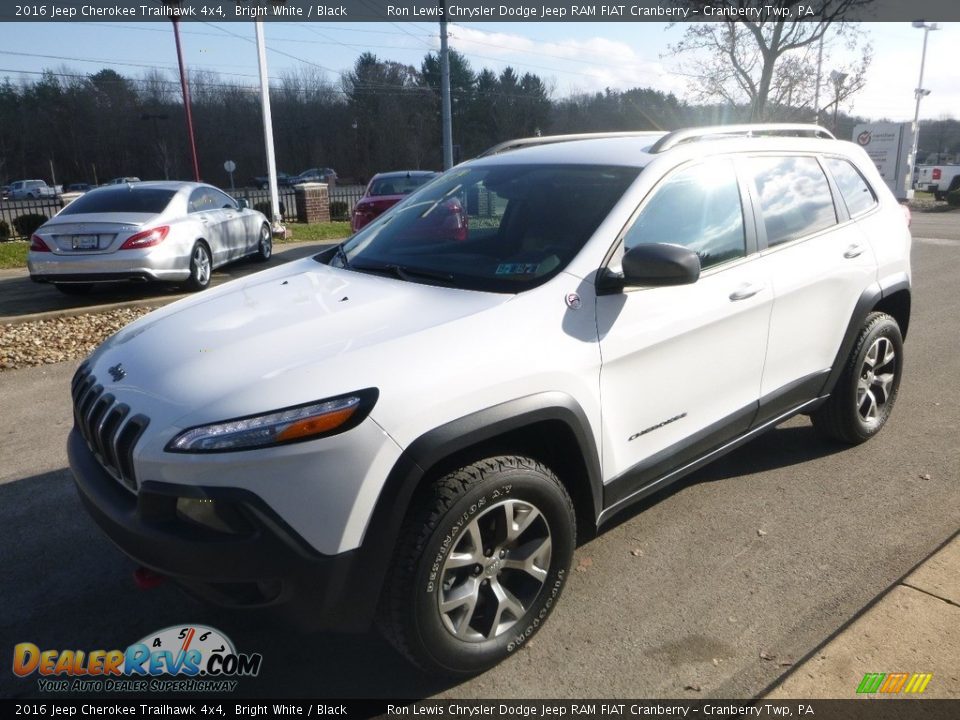 2016 Jeep Cherokee Trailhawk 4x4 Bright White / Black Photo #6