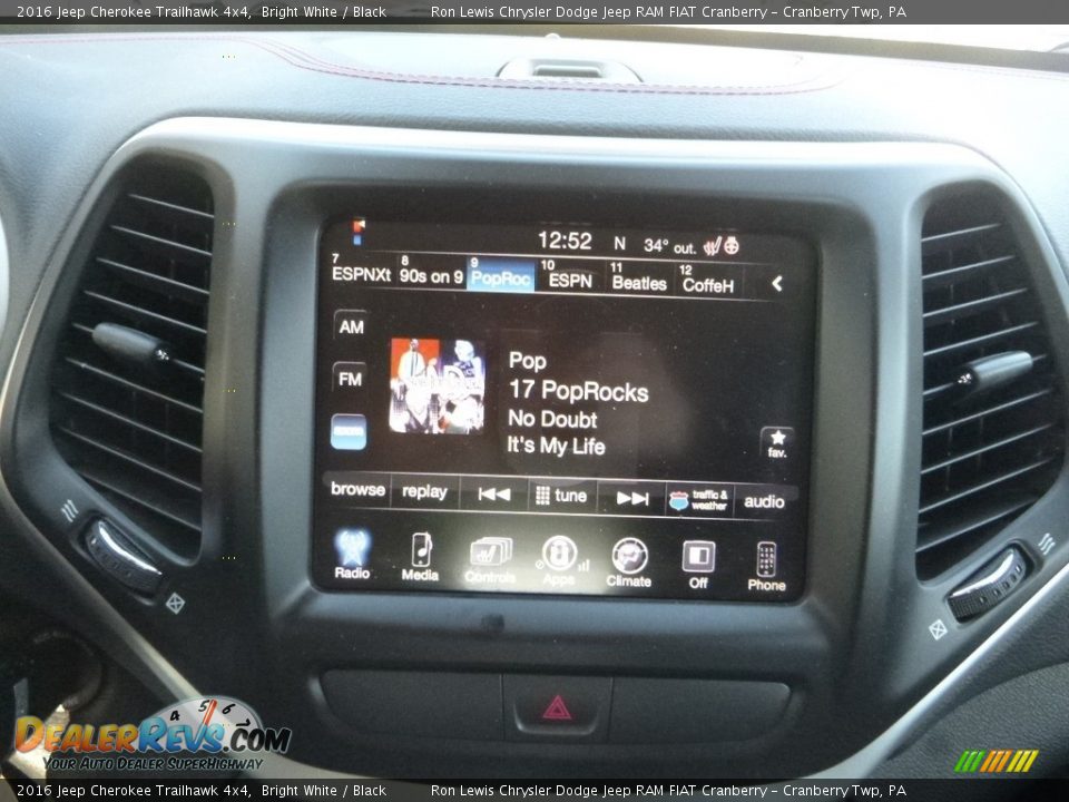 2016 Jeep Cherokee Trailhawk 4x4 Bright White / Black Photo #16