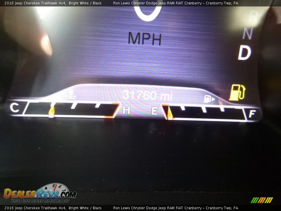 2016 Jeep Cherokee Trailhawk 4x4 Bright White / Black Photo #18