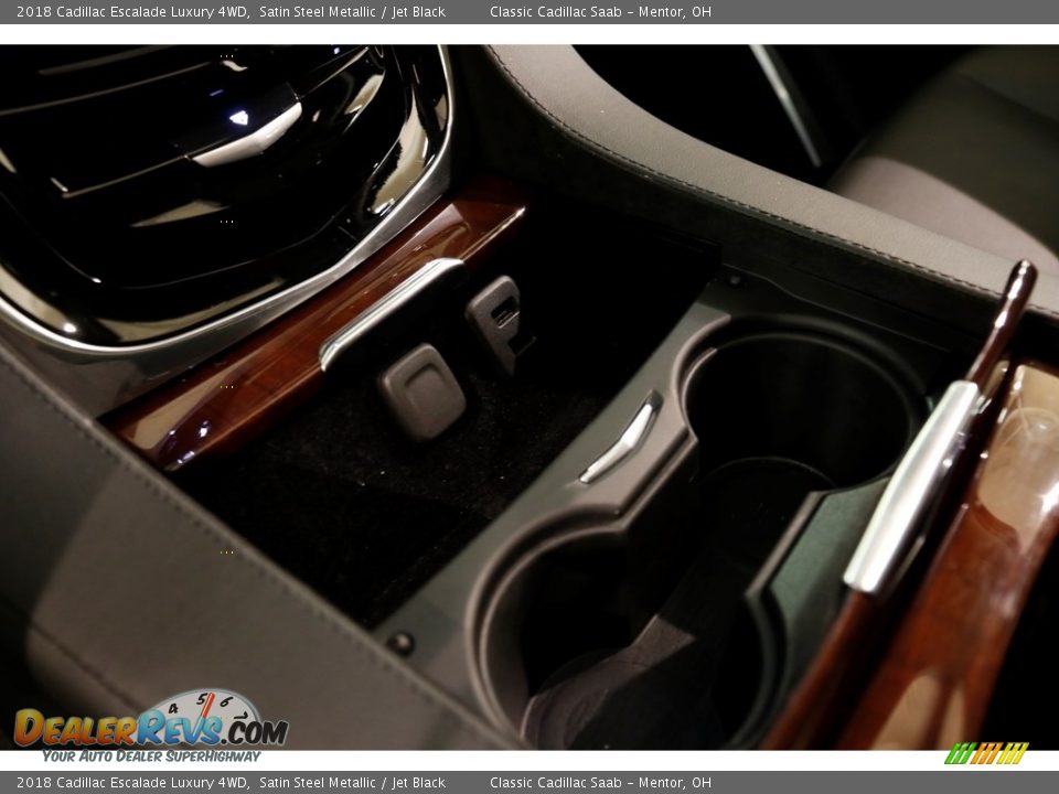 2018 Cadillac Escalade Luxury 4WD Satin Steel Metallic / Jet Black Photo #14