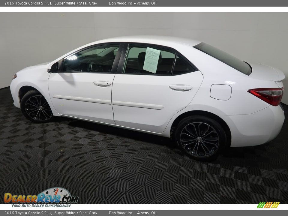 2016 Toyota Corolla S Plus Super White / Steel Gray Photo #9