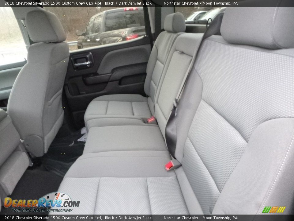 2018 Chevrolet Silverado 1500 Custom Crew Cab 4x4 Black / Dark Ash/Jet Black Photo #12