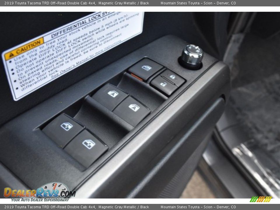 2019 Toyota Tacoma TRD Off-Road Double Cab 4x4 Magnetic Gray Metallic / Black Photo #24