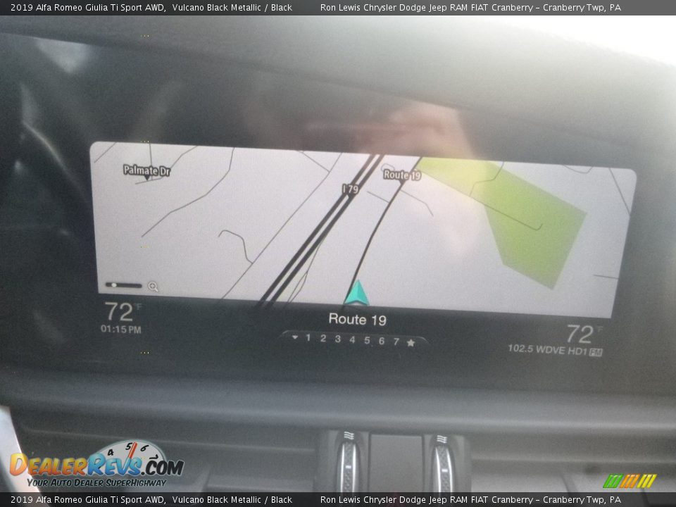2019 Alfa Romeo Giulia Ti Sport AWD Vulcano Black Metallic / Black Photo #21