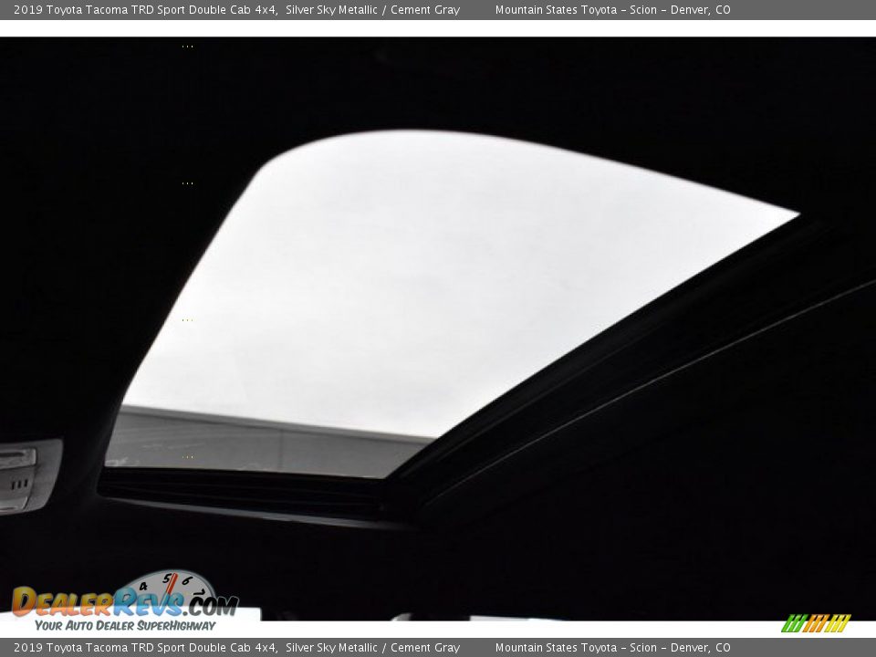 2019 Toyota Tacoma TRD Sport Double Cab 4x4 Silver Sky Metallic / Cement Gray Photo #9