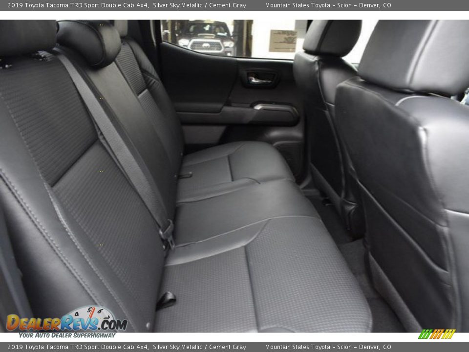 2019 Toyota Tacoma TRD Sport Double Cab 4x4 Silver Sky Metallic / Cement Gray Photo #18