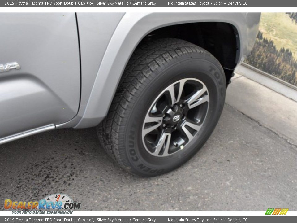 2019 Toyota Tacoma TRD Sport Double Cab 4x4 Silver Sky Metallic / Cement Gray Photo #35