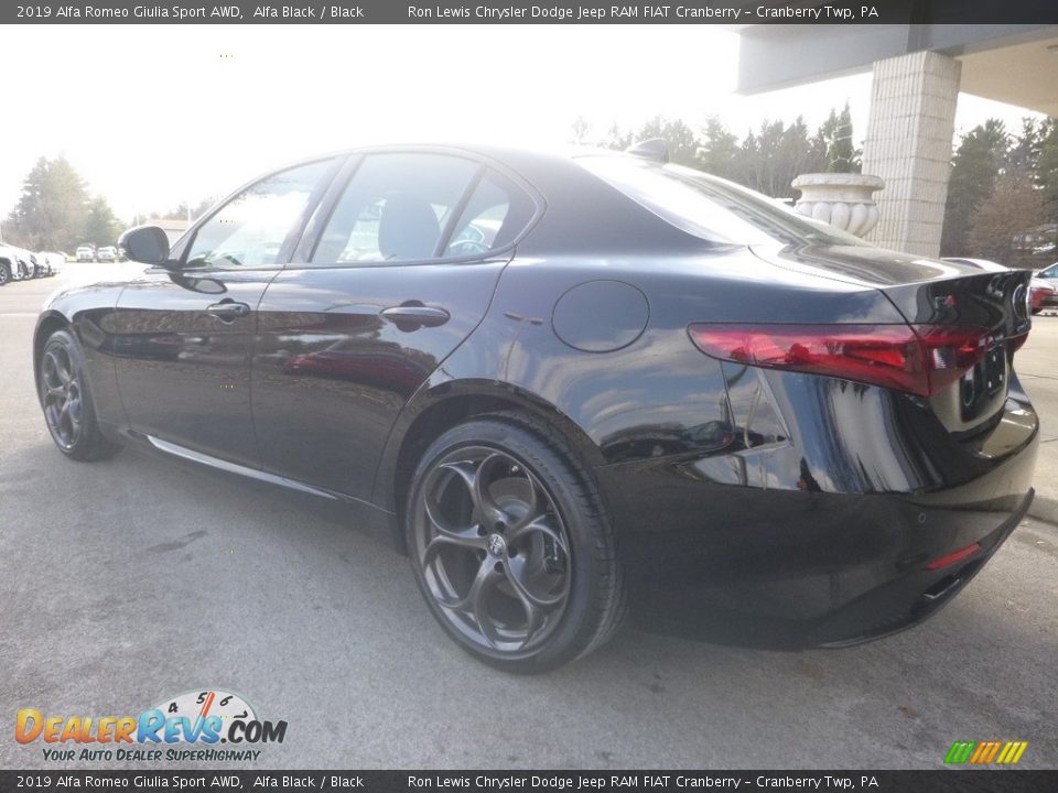 2019 Alfa Romeo Giulia Sport AWD Alfa Black / Black Photo #6
