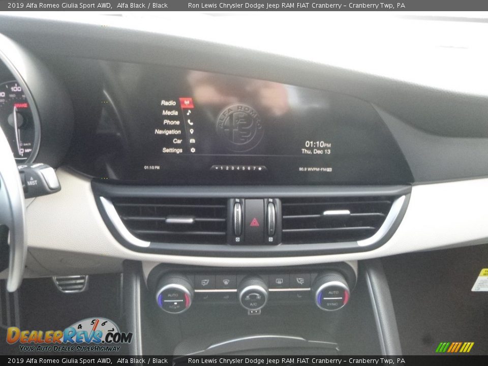 2019 Alfa Romeo Giulia Sport AWD Alfa Black / Black Photo #20