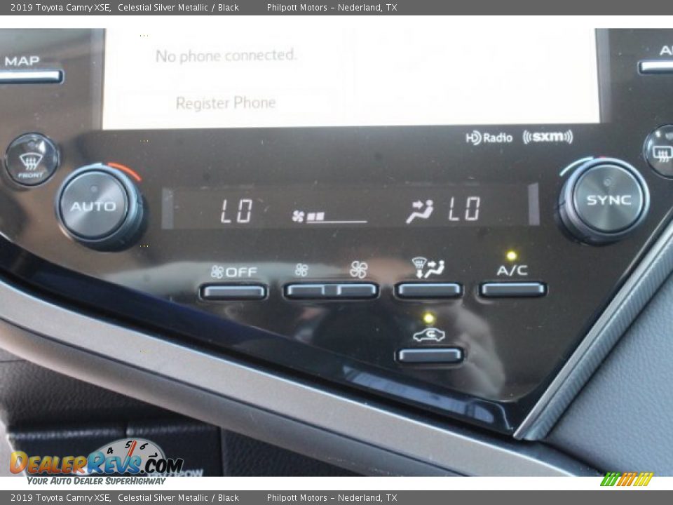 2019 Toyota Camry XSE Celestial Silver Metallic / Black Photo #13