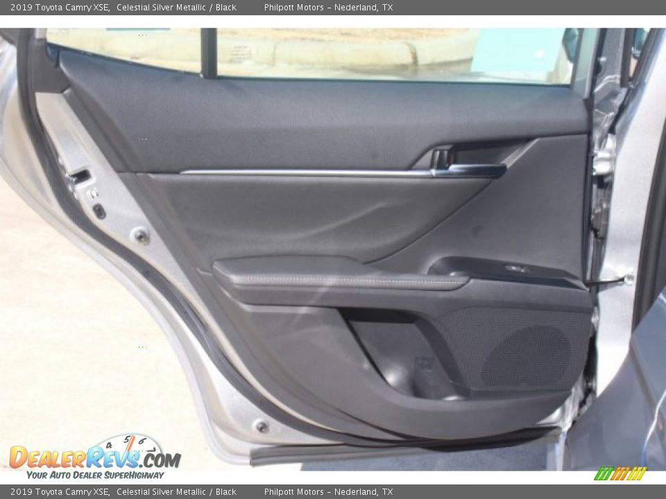 2019 Toyota Camry XSE Celestial Silver Metallic / Black Photo #17