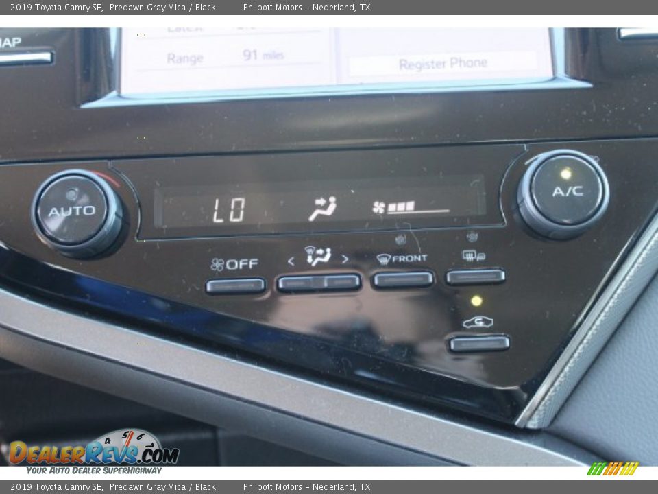 2019 Toyota Camry SE Predawn Gray Mica / Black Photo #13