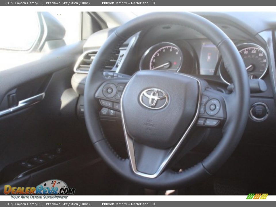 2019 Toyota Camry SE Predawn Gray Mica / Black Photo #20