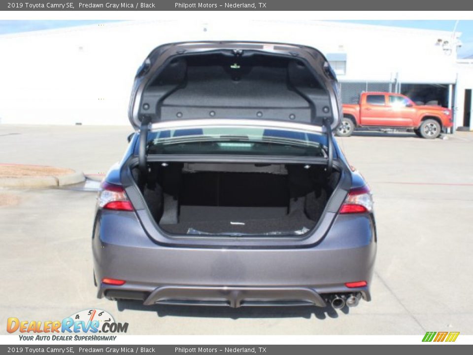 2019 Toyota Camry SE Predawn Gray Mica / Black Photo #21