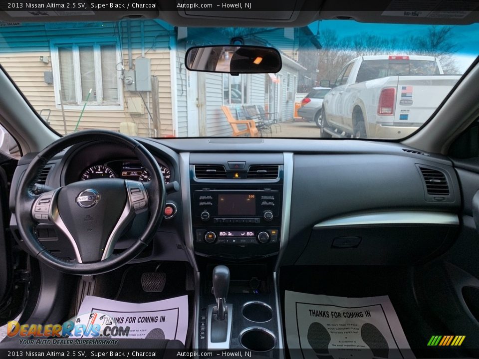 2013 Nissan Altima 2.5 SV Super Black / Charcoal Photo #12