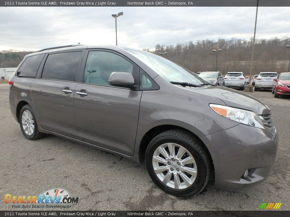 2011 Toyota Sienna XLE AWD Predawn Gray Mica / Light Gray Photo #4