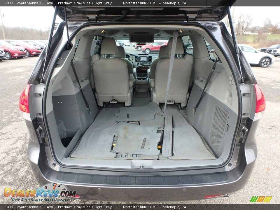 2011 Toyota Sienna XLE AWD Predawn Gray Mica / Light Gray Photo #8