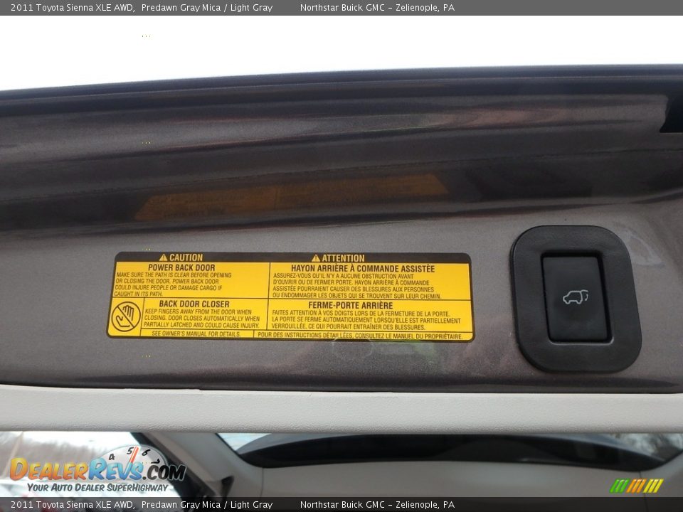 2011 Toyota Sienna XLE AWD Predawn Gray Mica / Light Gray Photo #9